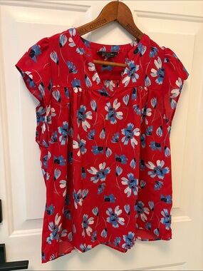 Banana Republic Red Floral Cap-Sleeve Blouse